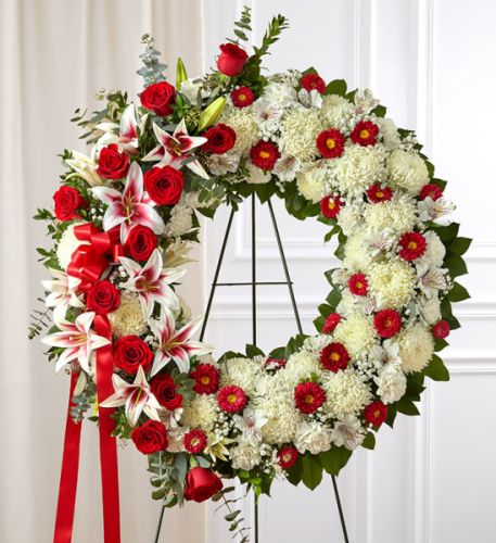Serene Blessings Wreath in Red & White